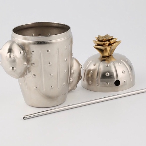 🌵 🍍24 oz Stainless/gold tone cactus tumbler - Picture 9 of 13